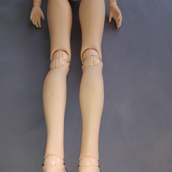 1/3 scale azone head and obitsu body BJD hybrid - Picture 5 of 7